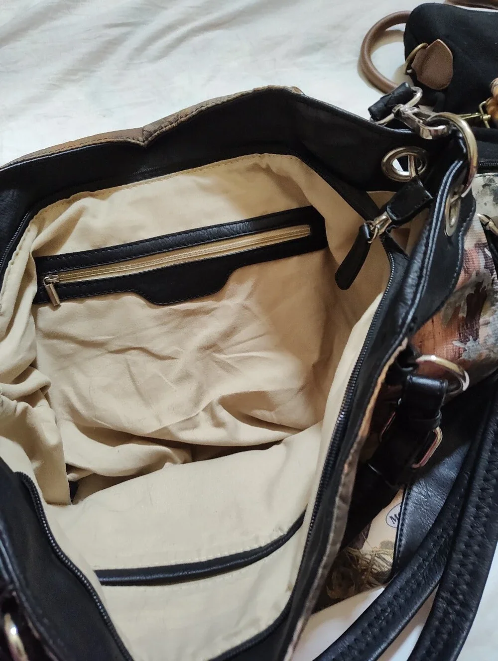 Kings Camo stylish tote